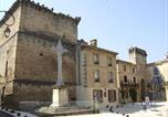 Location vacances Remoulins - Chez Lydia - Osez la vie de chateau ! Pont du Gard, Uzès-1