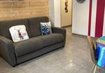 Location vacances Liézey - Chalet cosy avec sauna, piscine bio, proche lac et ski à Gérardmer - Fr-1-589-408-4