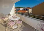 Location vacances Vrsi - Pet Friendly Apartment In Vrsi-Mulo With Wifi-4