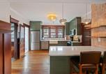 Location vacances Longview - Historic Heart of Downtown House-3