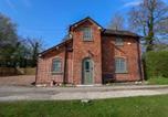 Location vacances Nantwich - Canal Basin Cottage-2