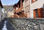 Location vacances Vignec - 2 Pièces, 4 Pers, Piscine, Vignec - Fr-1-504-278-3