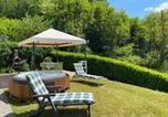 Location vacances Pieve Fosciana - Cozy House in Castelnuovo di Garfagnana + Large Garden-3