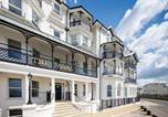 Location vacances Bognor Regis - Panoramic sea views in beachfront apt w balcony-4