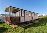 Location vacances Scarborough - Casa Cayton Beach-1