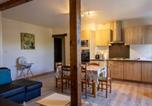 Location vacances  Dordogne - Maison rurale pour 6 pers. avec piscine partagée et animaux accueillis à Capy - Fr-1-616-396-3
