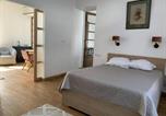 Location vacances  Marne - Location Conviviale à Reims avec Parking et Terrasse privée - Fr-1-870-19-3