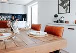 Location vacances  Gare de Newport - The Coachhouse by Solace Stays-4
