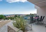 Location vacances Krk - Apartment near Beach in Krk-Insel Krk 54902-3