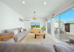 Location vacances Noord - Lux Villa with Private Pool and Patio Lounge by Bocobay-4