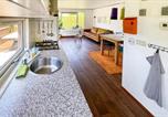 Location vacances Harlingen - Stunning Stacaravan In Tzummarum-4