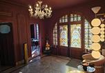 Hôtel Saint-Loup-Hors - Le Castel Guesthouse-2
