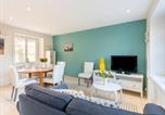Location vacances Gouville-sur-Mer - Holiday Home La peite maison by Interhome-2