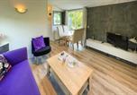 Location vacances Harlingen - Stunning Stacaravan In Tzummarum-4