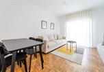 Location vacances  La sanctuaire du Bom Jesus  - Urban Moura Flat by House and People-1