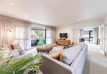 Location vacances  Nouvelle-Zélande - Manaia Magic - Tairua Holiday Home-4