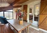 Location vacances Gujan-Mestras - Maison spacieuse avec jardin à Gujan-Mestras-2