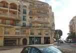 Location vacances Menton - Coquet 2p avec 2 balcons, clim, parking et Wi-Fi gratuit, en plein centre de Menton - Fr-1-196-157-2