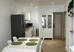 Location vacances Castelmoron-sur-Lot - Appartement-1