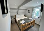 Hôtel Whitchurch - Swan House Tea Room and Bed & Breakfast-1