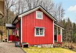 Location vacances Borås - Awesome Home In Fristad With Wifi-2