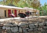 Location vacances Sartène - Maison charmante avec jacuzzi et vue sur montagne à Sartène-2