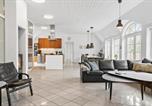 Location vacances Øby - Awesome Home In Ulfborg With Kitchen-4