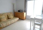 Location vacances Dives-sur-Mer - Appartement 2 pièces avec piscine et parking à Dives-sur-Mer - Fr-1-487-294-3