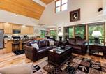 Location vacances Staunton - Wooded Mtn. Retreat with Wintergreen Advantage-4