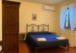 Location vacances Montecarlo - Charming apartment in Montecarlo with shared pool 30 m²-1