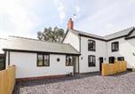 Location vacances Mold - Colomendy Alpaca Farm - Farm House-1