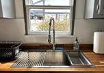 Location vacances Solvang - Game Room! Mid Century Danish Home in Downtown Solvang-2