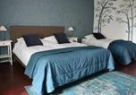 Hôtel Rouvres-en-Xaintois - Chambre Bleue confortable à la ferme avec petit-déjeuner - Fr-1-589-748-1