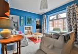 Location vacances  Gare de Swansea - Bright Maisonette Near Beach & University-2