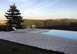 Location vacances Pérouse - On Top Of The Hill Villa With Great Valley View-2