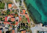Location vacances Pašman - Apartments by the sea Pasman - 694-1
