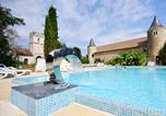 Camping avec Club enfants / Top famille Seillac - Camping Le Petit Trianon -1