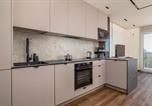 Location vacances Oświęcim - Air Conditioned Studio with Mountain View, Parking and Balcony by Noclegi Renters-4