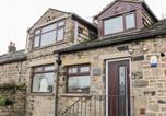 Location vacances  Gare de Keighley - Little Barn-1