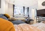 Location vacances Hamburg - Spacious Two Br Close To Stadtpark and Street Parking-1