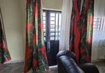 Location vacances  Cameroun - Cosy Apartement Spacieux 2ch 2 Sdb, Nkolmesseng Yaounde-4