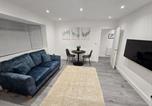 Location vacances  Gare de Slough - New bulid 1bedroom apartment Slough, close to Windsor and Heathrow Airport-1