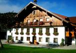 Location vacances Faistenau - Schmiedbauernhof-1