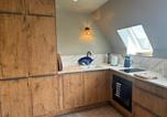 Location vacances Cabourg - Appartement Duplex 2 Pièces Centre-Ville avec Balcon et Internet Inclus - Fr-1-487-383-4