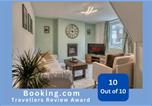 Location vacances Lymm - Bright & Warm 2br Home Sleeps 5-4