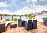Location vacances South Cerney - Summer Lake 32b, Meadowlark-1