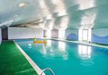 Location vacances St Clears - The Farmhouse at Penuwch - large holiday home with indoor pool and sauna-2