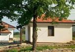 Location vacances  Batočina - Etno Vila Ognjilo-1