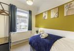 Location vacances  Gare de Coventry - Spacious 3-Bed with parking Near Nec & Bhx Airport-4