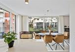 Location vacances  Luxembourg - Luxury 2br, Free Parking, Balcony-4